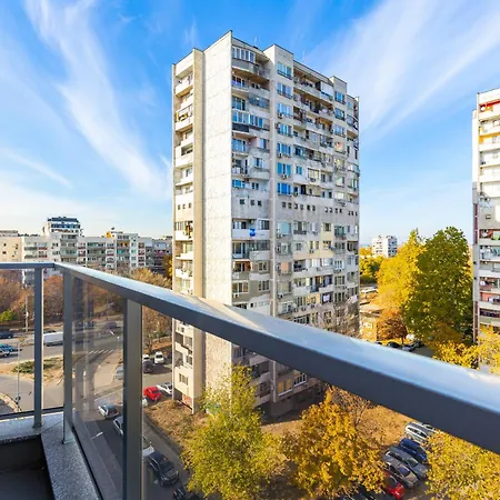 Valerie Walking Distance To Center Apartman