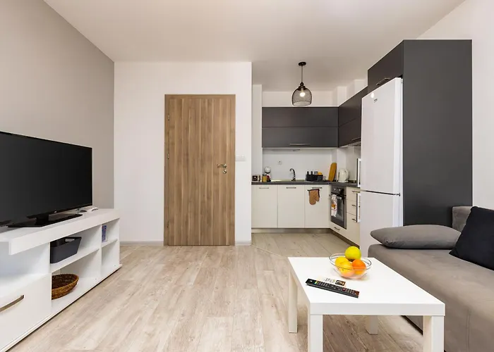 Valerie Walking Distance To Center Daire Filibe