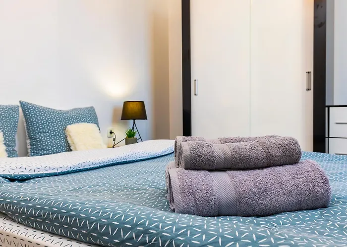 Valerie Walking Distance To Center Διαμέρισμα